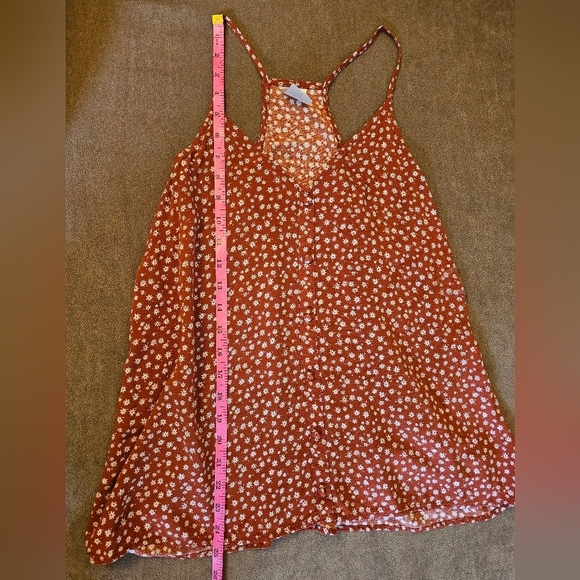 No Boundaries Racerback Style Floral Tank Size L - Picture 10 of 10